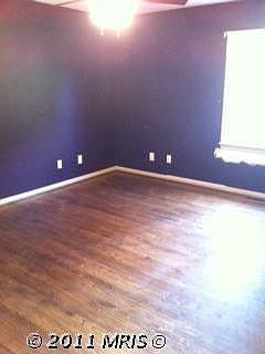 4th image of 4 Fritters Ln