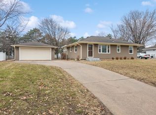 8666 Granada Ave S, Cottage Grove, MN 55016