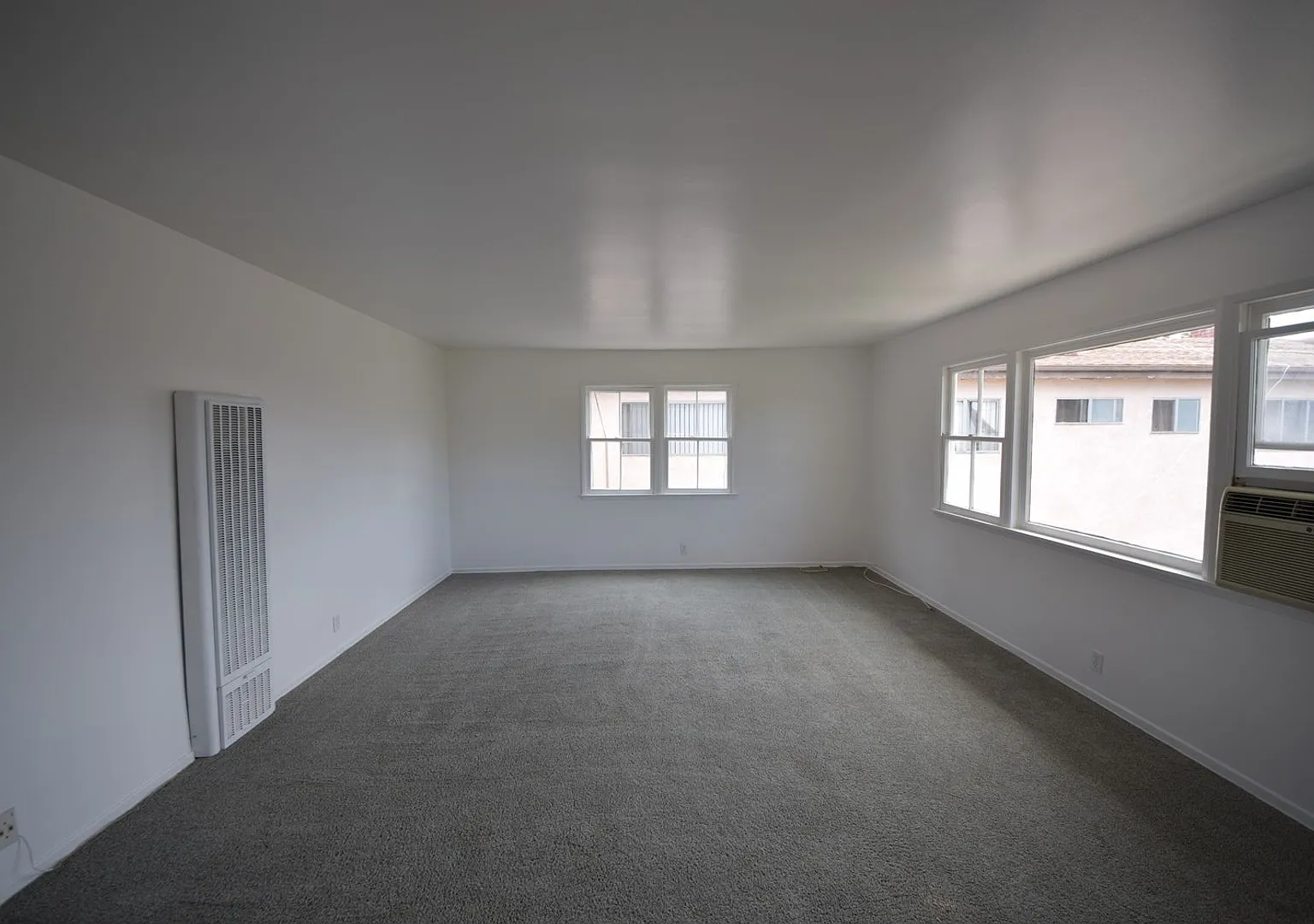 1422 Stanford Street — Photo 2