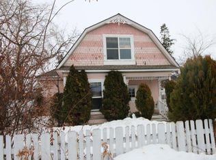 122 SW 10th St, Redmond, OR 97756