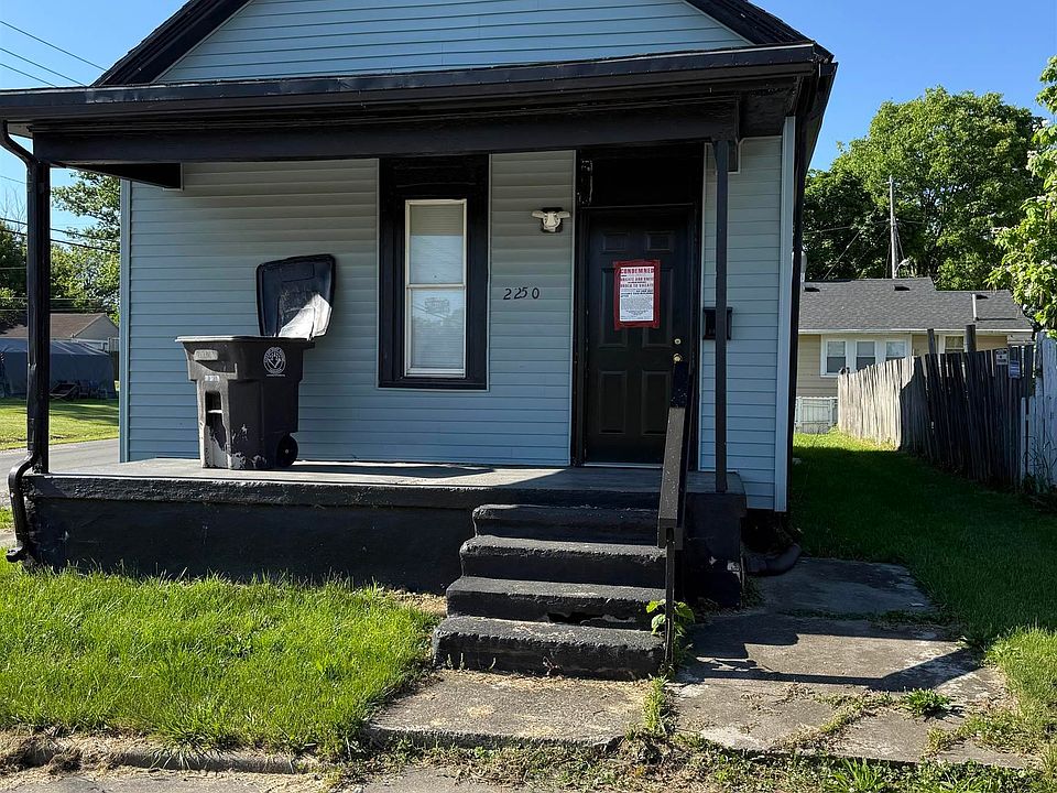 1st image of 2250 Chestnut St