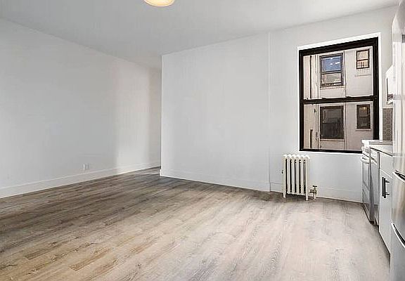 5th image of 30-44 32nd St #C5