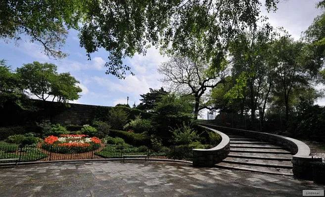 Rented by Lindemar LLC | media 42