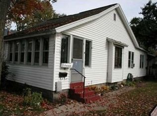 1082 2nd St, Muskegon, MI 49440