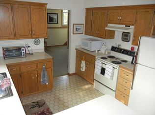 8380 141st Ct W, Apple Valley, MN 55124