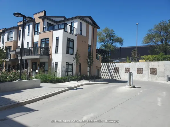 160 Canon Jackson Dr, Toronto, ON