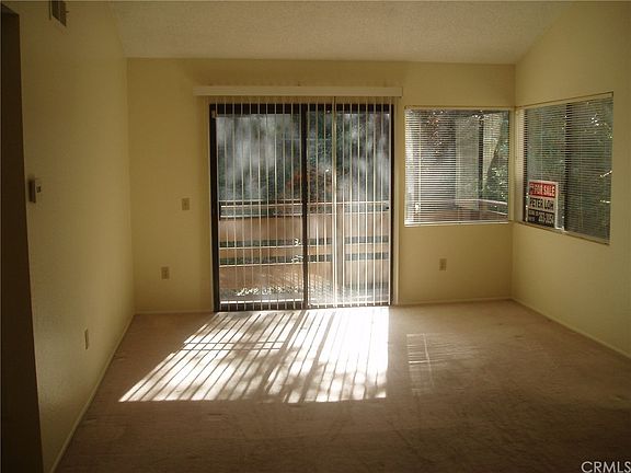 3rd image of 22812 Hilton Head Dr Unit 52