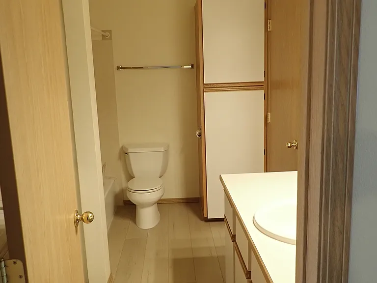 1521 NE 150th St #202 — Photo 7