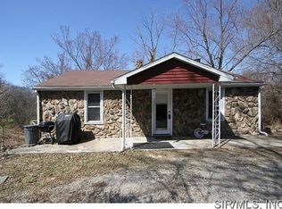 516 Avery Hl, Belleville, IL 62223