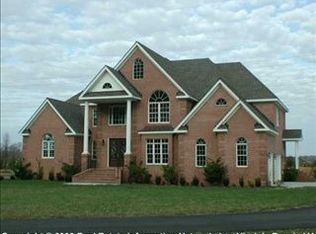 416 Sign Pine Rd, Chesapeake, VA 23322