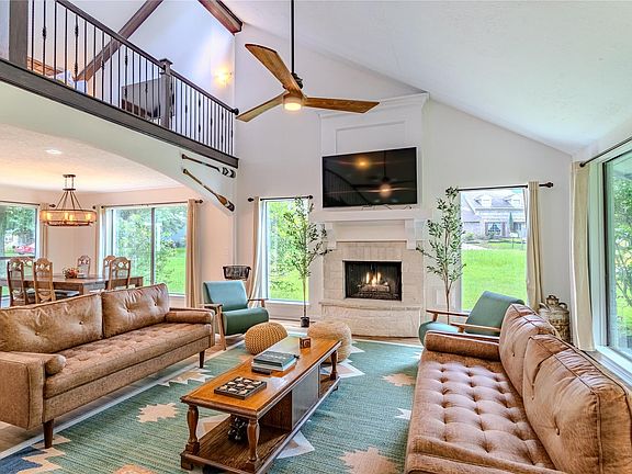 2nd image of 129 Springs Edge Dr