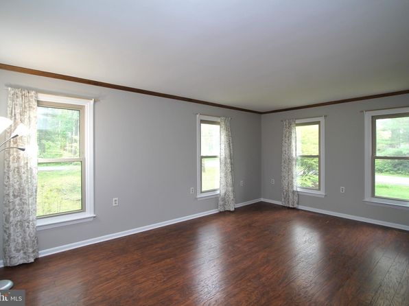 229 Wildot Dr, State College, PA 16801