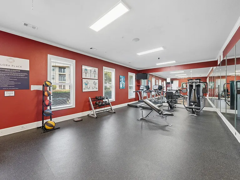 Elora Place Apartments — Photo 29