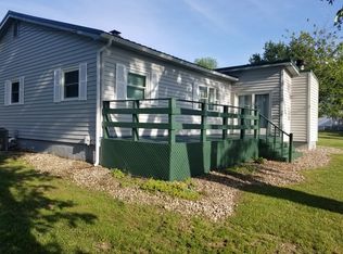 141 S Water St, Bunker Hill, IN 46914