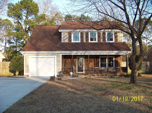 434 Wolf Run Ln, Jacksonville, NC 28546