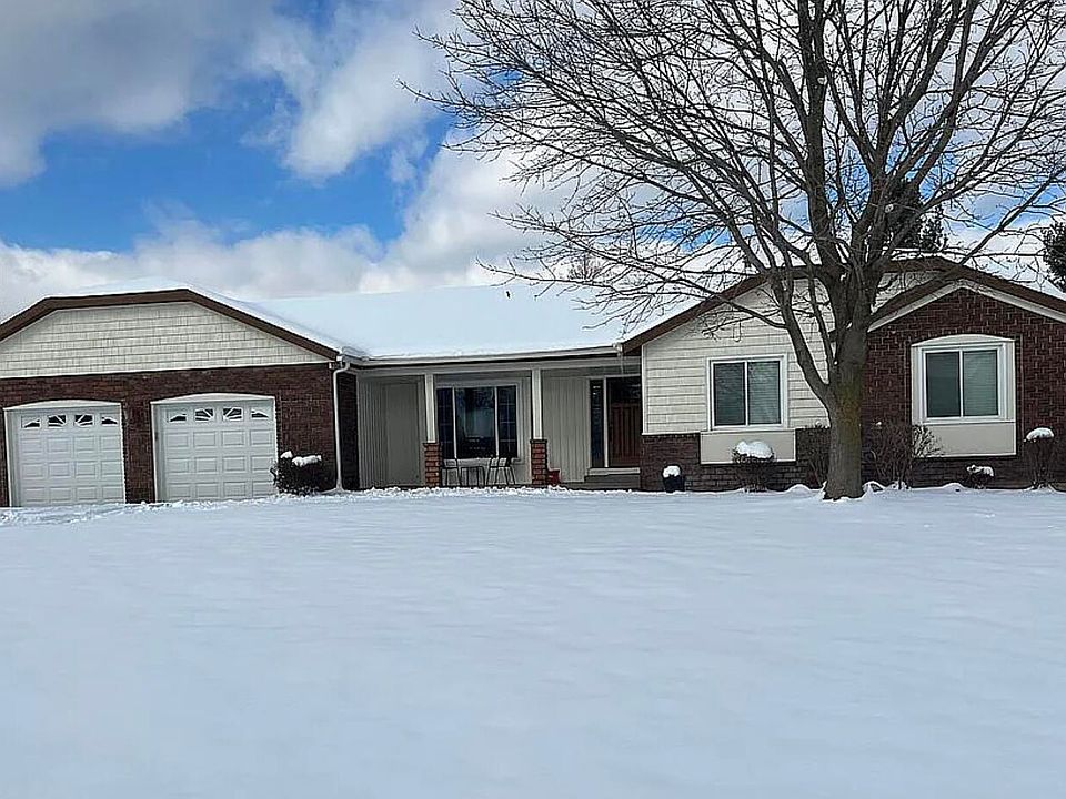 1st image of 1093 Harvester St SE