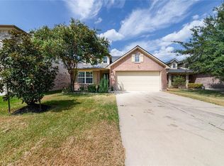 18010 Surrey Lake Ln, Richmond, TX 77407