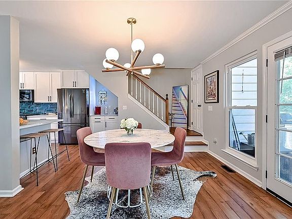 5th image of 2252 Goodwood Blvd SE