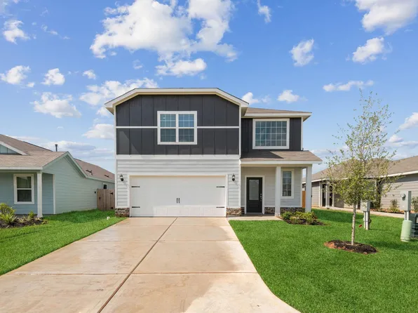 15870 Berry Hill Dr, Conroe, TX 77303