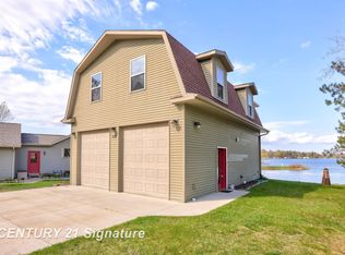 730 South Point Rd, Gladwin, MI 48624