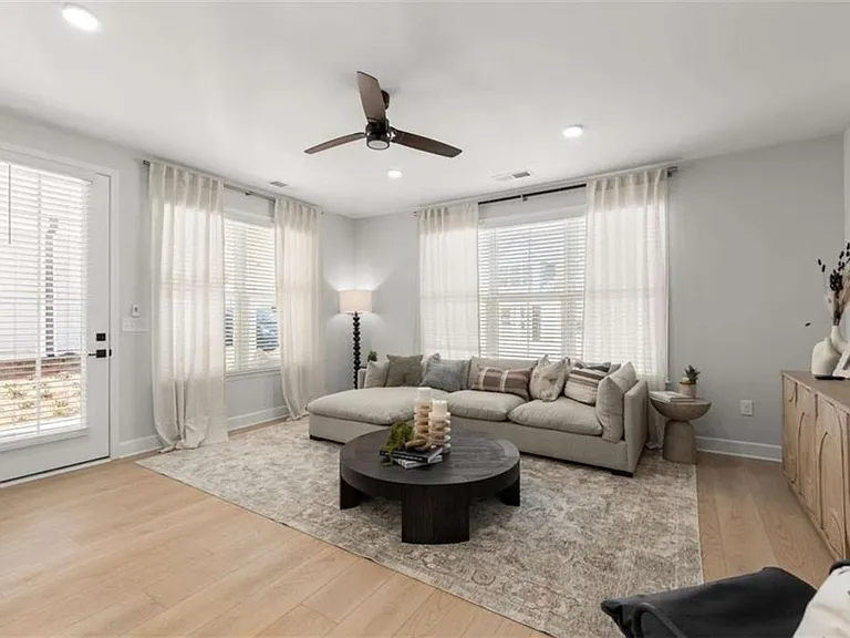 5150 Adairview Circle Hvn #4610 — Photo 24