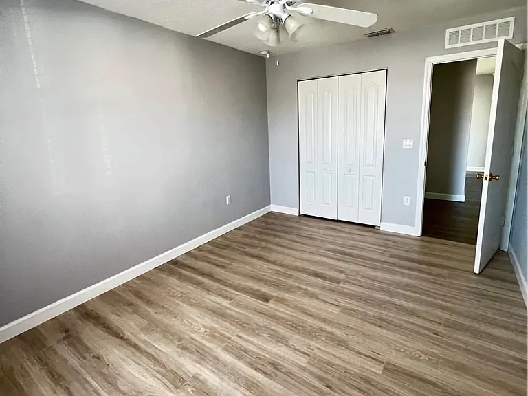 13004 Boggy Pointe Dr — Photo 10