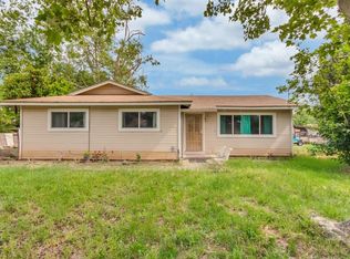 812 Oak Ln, Rio Linda, CA 95673