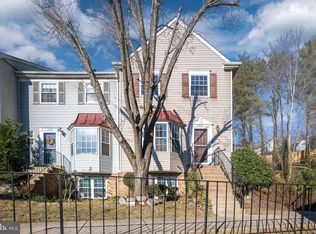 Stockbridge Cond, Dumfries, VA 22025