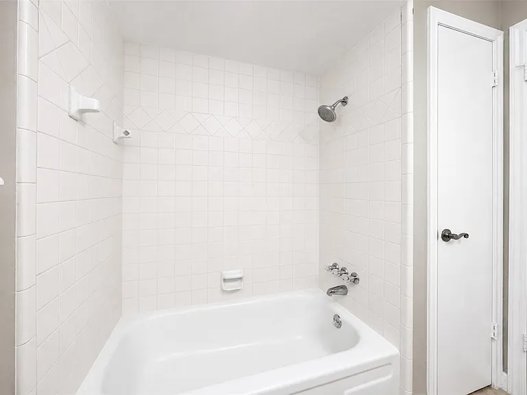 15414 Ripplestream St — Photo 33