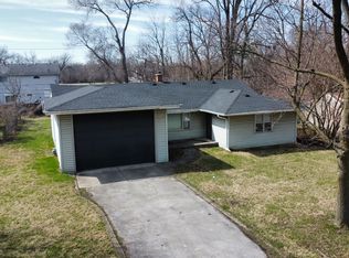 15810 Whipple Ave, Markham, IL 60428