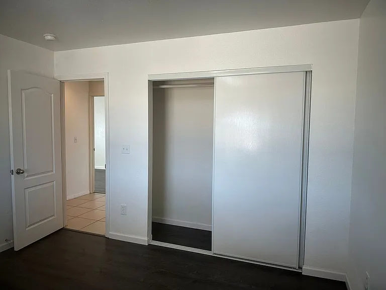 7401 Xavier Ave — Photo 9