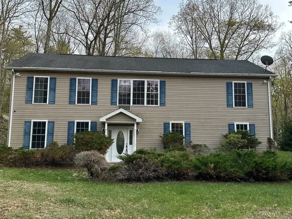 1241 Coolbaugh Rd, East Stroudsburg, PA 18302