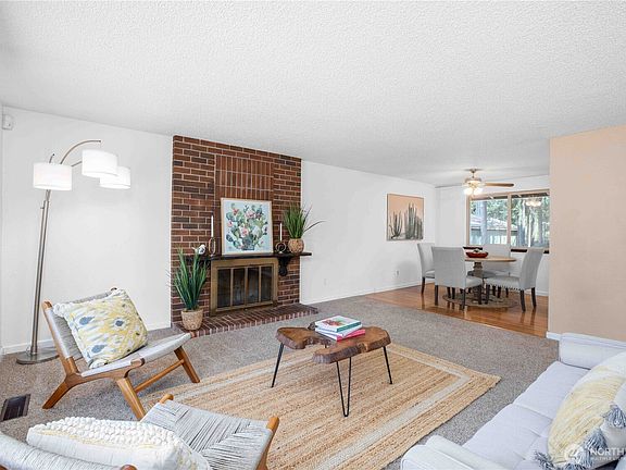 4th image of 5194 Granada Place SE