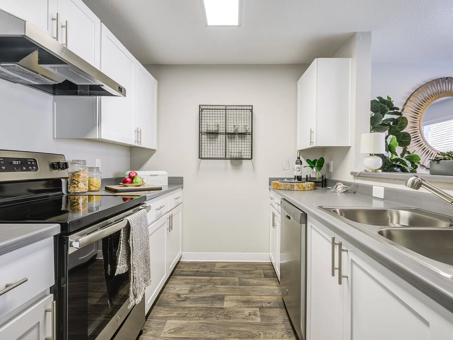 Avana One Zero Nine — Photo 2