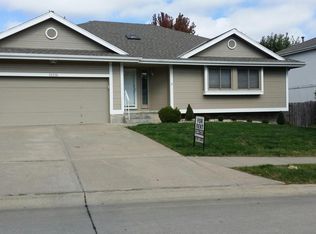 15216 Spencer St, Omaha, NE 68116