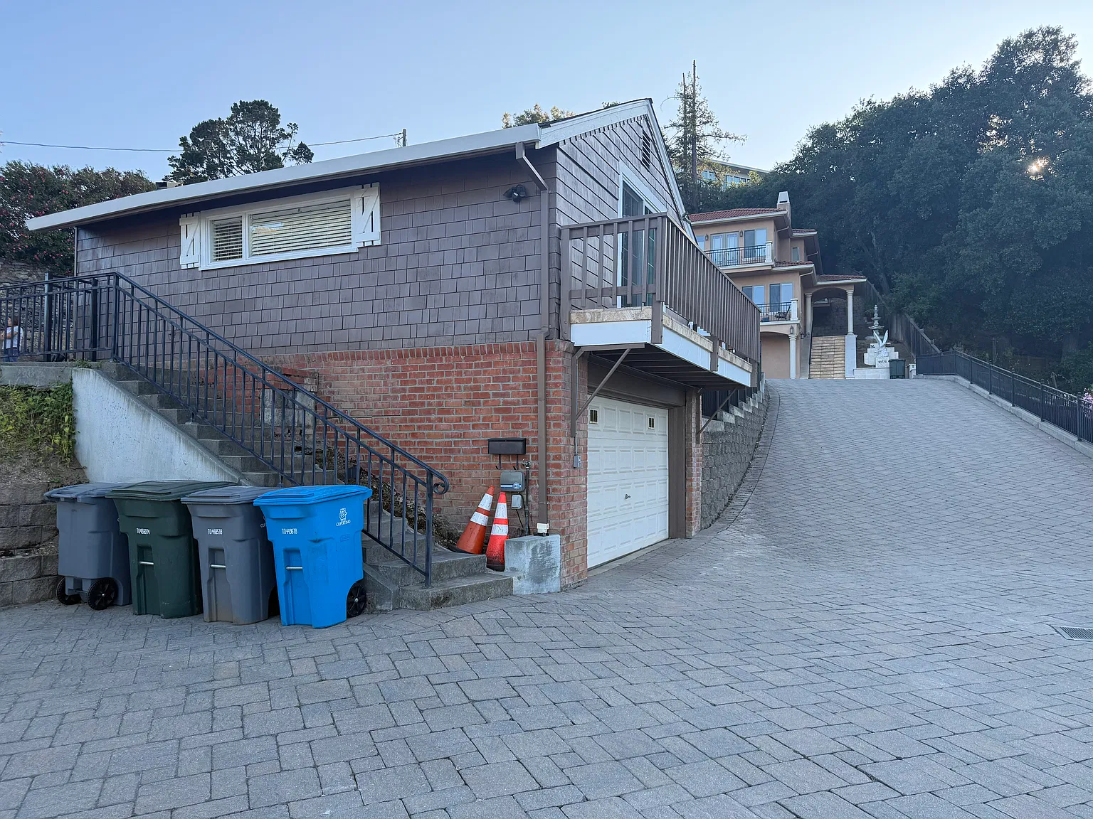 Studio, 450 sqft, $2,200 — Photo 4
