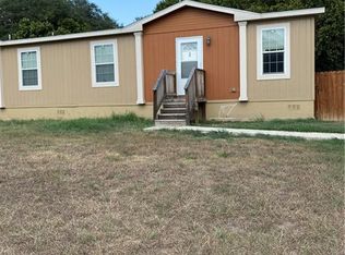 121 Reynolds St UNIT A, Lockhart, TX 78644