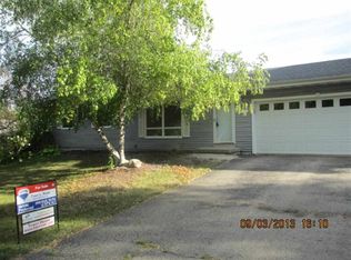 7005 Gladstone Dr, Madison, WI 53719