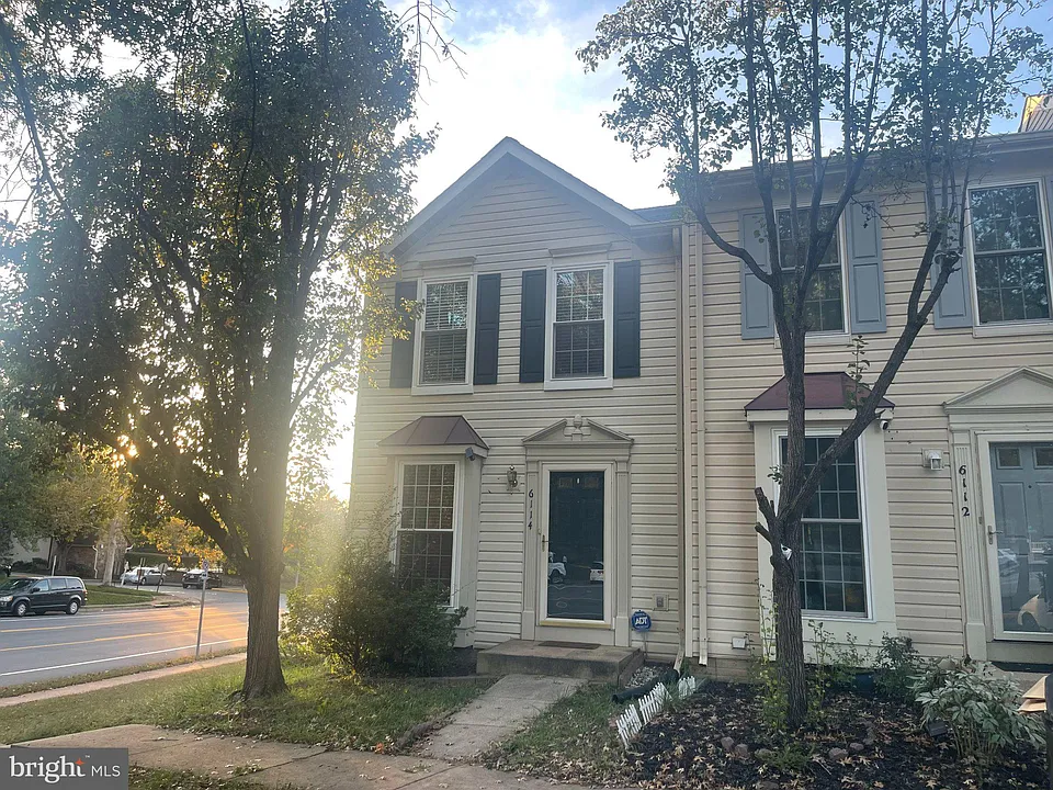 6114 Jenlar Dr