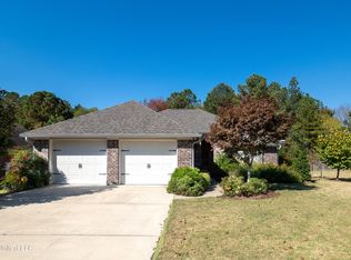 141 Hampton Pl, Madison, MS 39110