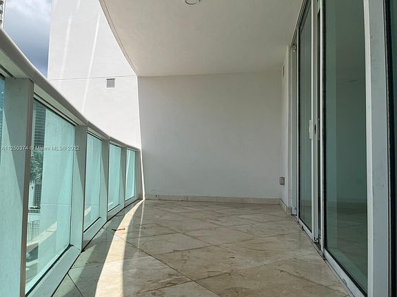 4th image of 19400 Turnberry Way APT 312