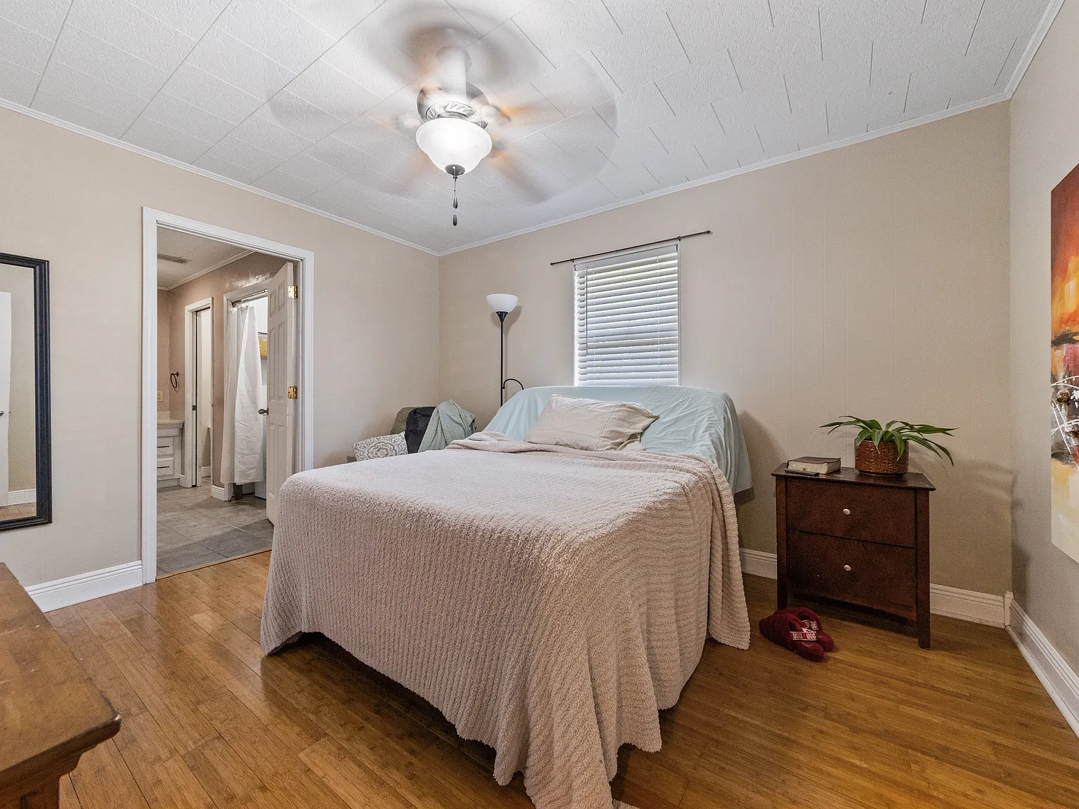 3 bed, 1257 sqft, $1,500 — Photo 4
