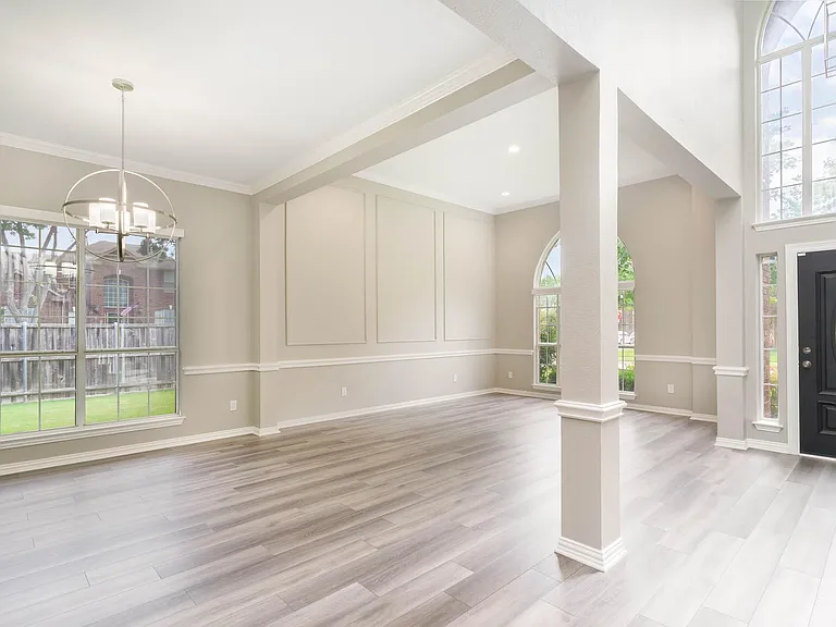 6009 Charleston Dr — Photo 9