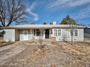 108 E 2nd St, Marfa, TX 79843