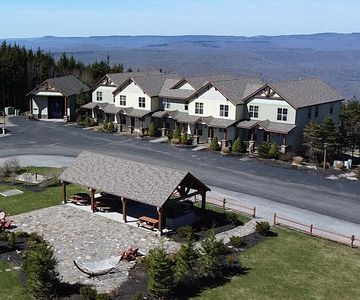 13 Black Bear Cir, Snowshoe, WV, 26209