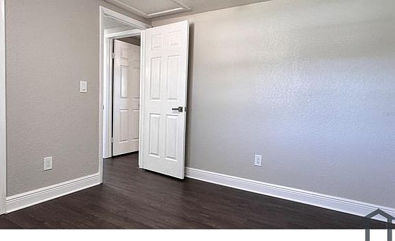 4th image of 6810 Thomas Cir APT A