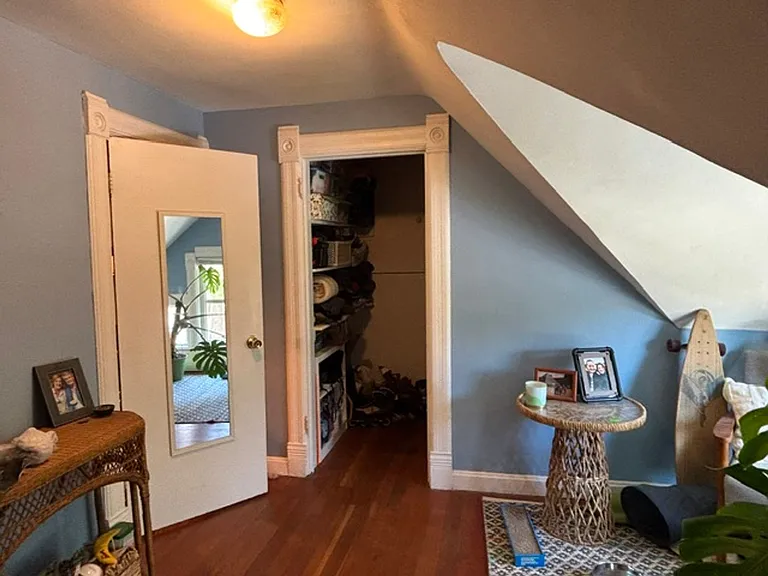 427 6th St SE — Photo 24