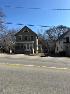 814 N Main St, Nashville, MI, 49073