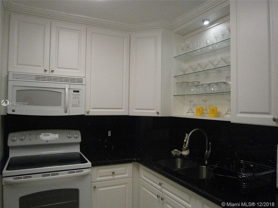 1st image of 4350 Hillcrest Dr APT 416