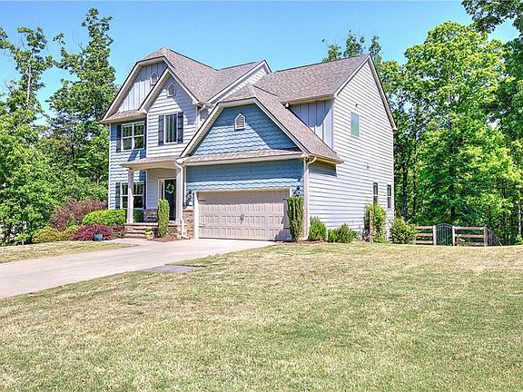 4th image of 17 Kola Ln